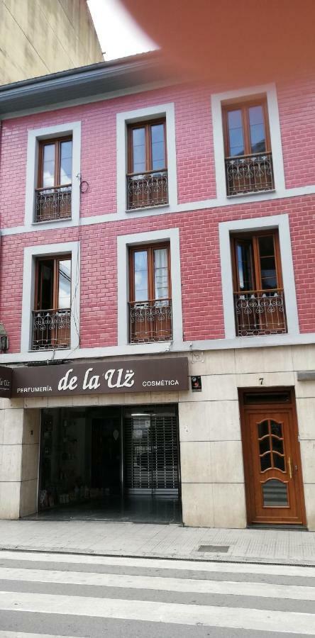 Ferienwohnung Apartamento El Manantial Pola de Lena Exterior foto
